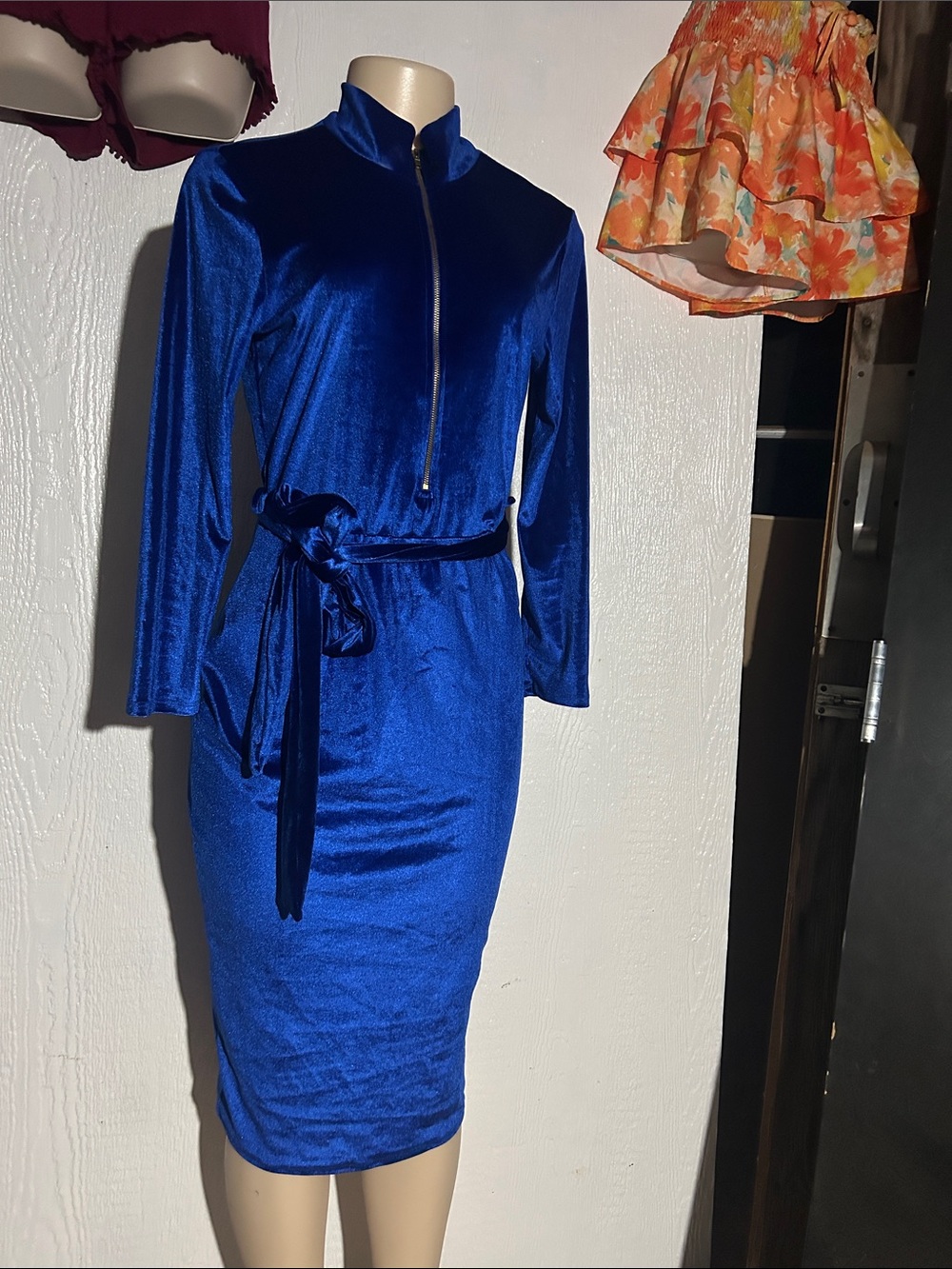 Blue Velvet Long-Sleeve Zip-Front Sheath Dress with Tie Waist